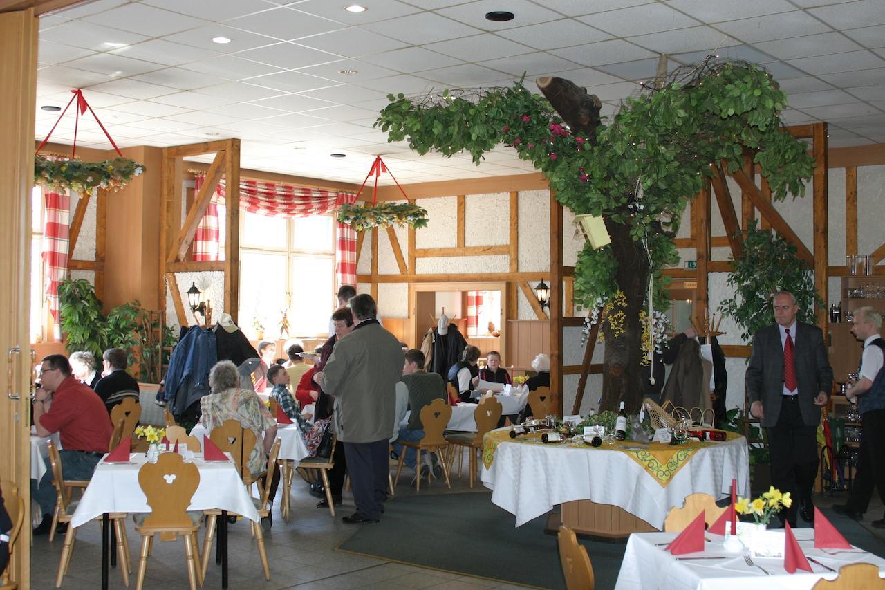 Hotel Restaurant Am Kriebsteinsee Exterior foto